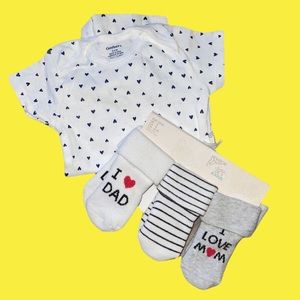 H&M Nb Socks & Onesie